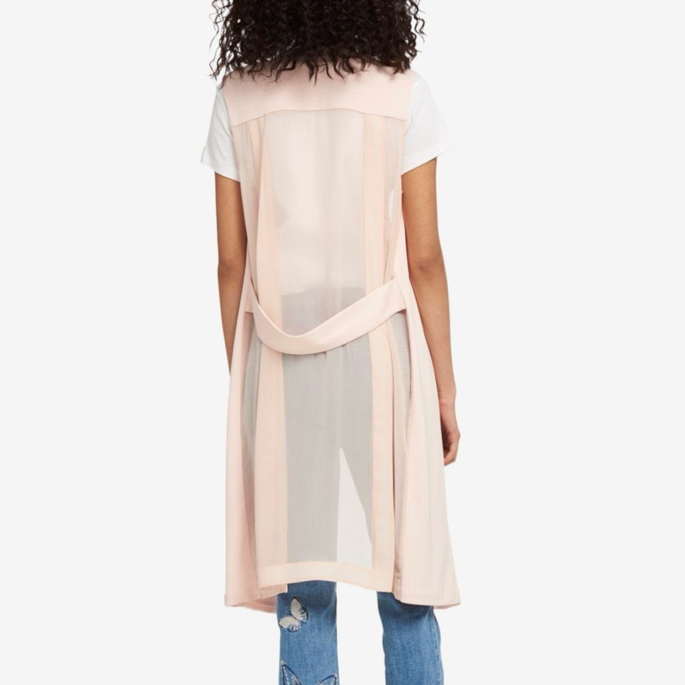 DKNY Brand new with tags blush here duster.